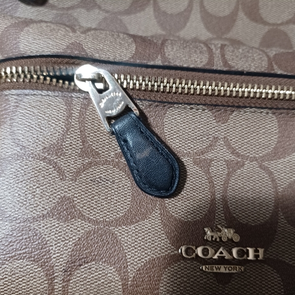 Coach Backpack - Picture 5 of 9